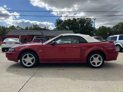 2001 Ford Mustang, $11900. Photo 4