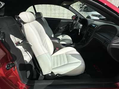 2001 Ford Mustang, $11900. Photo 11