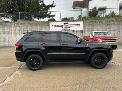 2021 Jeep Grand Cherokee, $24900. Photo 1