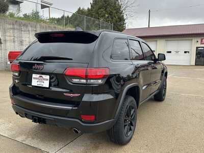 2021 Jeep Grand Cherokee, $24900. Photo 2