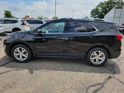 2020 Chevrolet Equinox, $22900.00. Photo 2