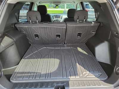 2020 Chevrolet Equinox, $22900.00. Photo 9