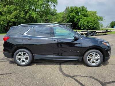 2020 Chevrolet Equinox, $22900.00. Photo 1