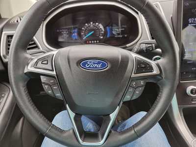 2021 Ford Edge, $32900.00. Photo 12