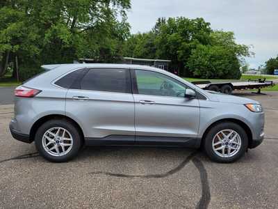 2021 Ford Edge, $32900.00. Photo 1