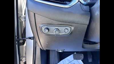 2020 Chevrolet Equinox, $19900.00. Photo 11
