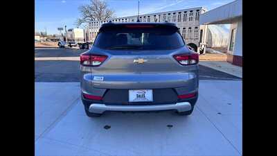 2022 Chevrolet TrailBlazer, $31495.00. Photo 4