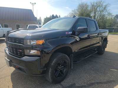 2021 Chevrolet 1500 Crew Cab, $45900.00. Photo 5