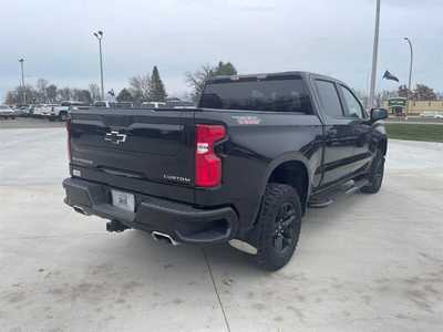 2021 Chevrolet 1500 Crew Cab, $43900.00. Photo 9