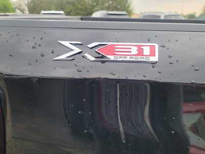 2021 GMC 1500 Crew Cab, $45900.00. Photo 11
