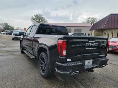 2021 GMC 1500 Crew Cab, $45900.00. Photo 6