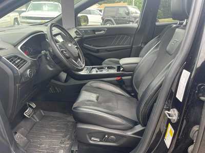2019 Ford Edge, $27900.00. Photo 10