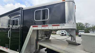 2007 Featherlite HORSE TRAILER, $44900.00. Photo 5