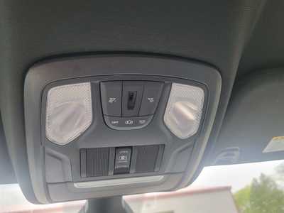2021 RAM 1500 Crew Cab, $38900.00. Photo 12