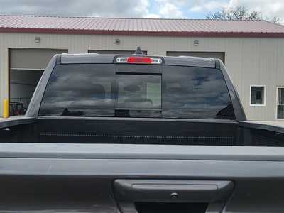 2021 RAM 1500 Crew Cab, $38900.00. Photo 5