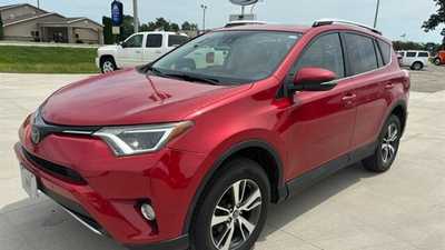 2016 Toyota RAV4, $14900.00. Photo 4