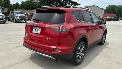 2016 Toyota RAV4, $14900.00. Photo 8