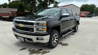 2014 Chevrolet 1500 Crew Cab, $22900.00. Photo 3