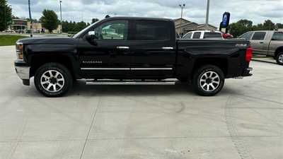 2014 Chevrolet 1500 Crew Cab, $22900.00. Photo 9