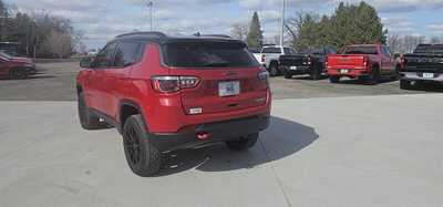 2018 Jeep Compass, $21900.00. Photo 3