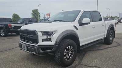 2018 Ford F150 Crew Cab, $42900.00. Photo 3