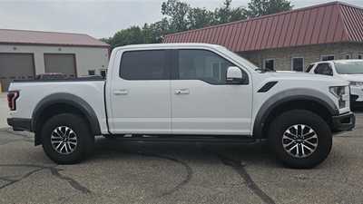 2018 Ford F150 Crew Cab, $42900.00. Photo 1