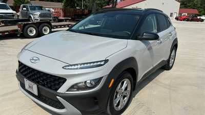 2022 Hyundai Kona, $23900.00. Photo 7