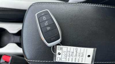 2018 Jeep Compass, $0.00. Photo 6