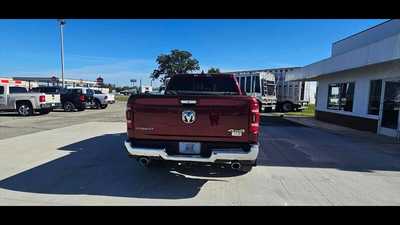 2022 RAM 1500 Crew Cab, $40900.00. Photo 9