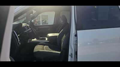 2018 RAM 1500 Crew Cab, $26900.00. Photo 11