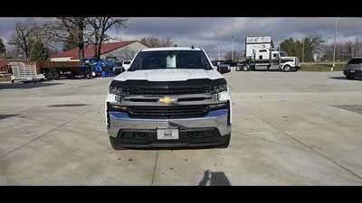 2021 Chevrolet 1500 Crew Cab, $0.00. Photo 4