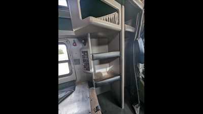 2021 Kenworth W900, $0.00. Photo 8