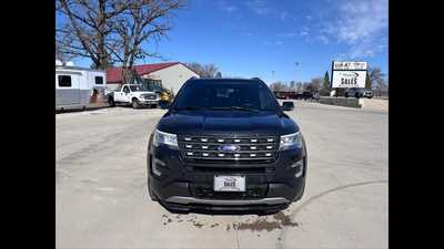 2017 Ford Explorer, $0.00. Photo 4