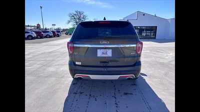 2017 Ford Explorer, $0.00. Photo 7