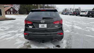 2018 Hyundai Santa Fe, $15900.00. Photo 7