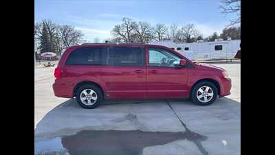 2013 Dodge Caravan, Grand, $0.00. Photo 1