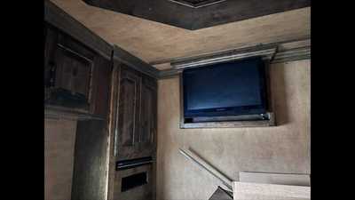 2013 Cimr HORSE TRAILER, $0.00. Photo 11
