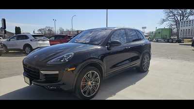 2018 Porsche Cayenne, $69900.00. Photo 5