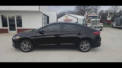 2017 Hyundai Elantra, $0.00. Photo 2