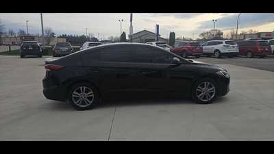 2017 Hyundai Elantra, $0.00. Photo 1