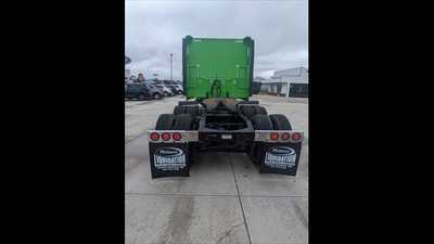 2019 Peterbilt 389, $0.00. Photo 5