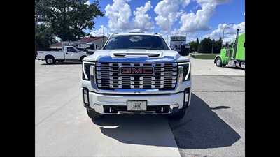 2024 GMC 3500 Crew Cab, $0.00. Photo 3