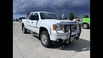 2014 GMC 3500 Crew Cab, $0.00. Photo 8