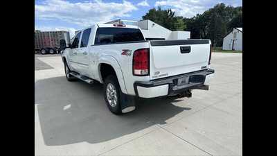2014 GMC 3500 Crew Cab, $0.00. Photo 9