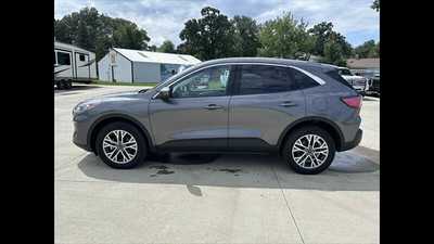 2022 Ford Escape, $0.00. Photo 9