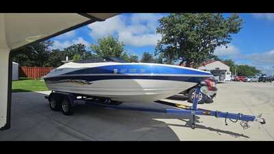 2008 Larson SENZA, $17900.00. Photo 3