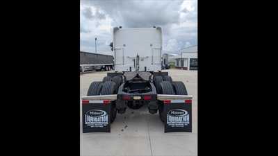 2020 Peterbilt 389, $0.00. Photo 4