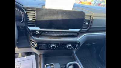 2025 GMC 1500 Crew Cab, $0.00. Photo 10