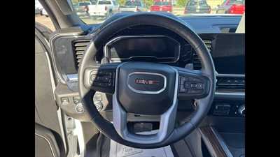 2025 GMC 1500 Crew Cab, $0.00. Photo 9