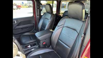 2021 Jeep Wrangler, $0.00. Photo 9